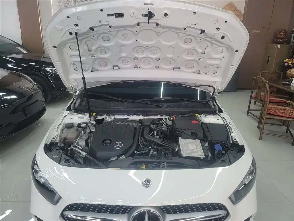 Mercedes-Benz A-Class 2022 — фото 20
