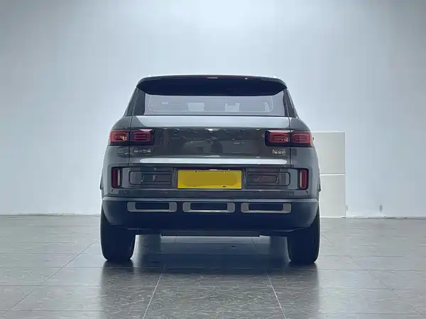 Geely ICON 2021