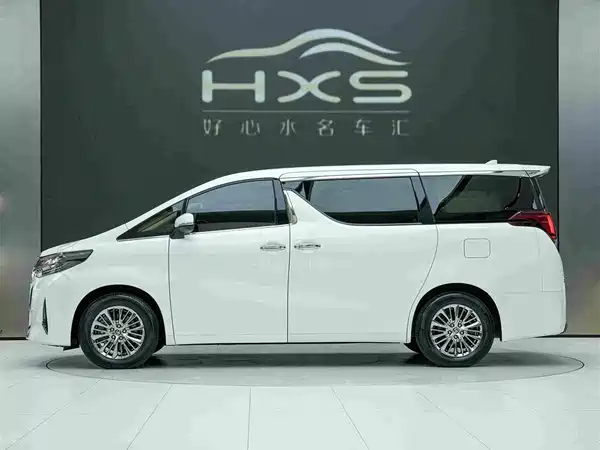 Toyota Alphard 2023