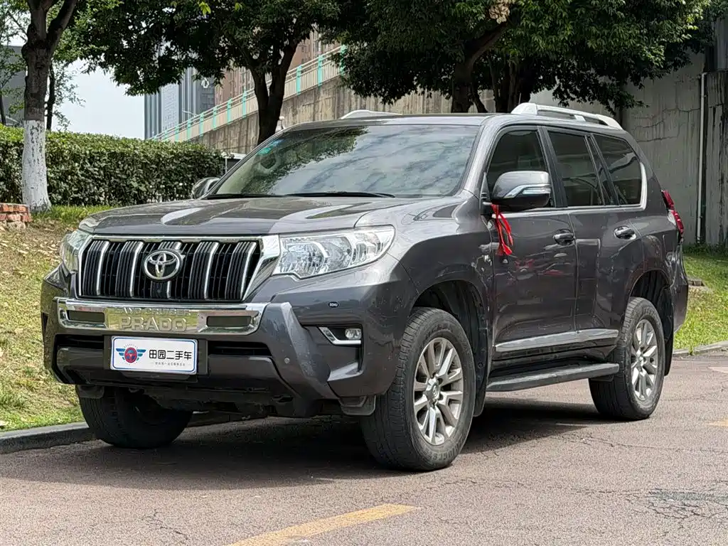 Toyota Prado 2020 — фото 1