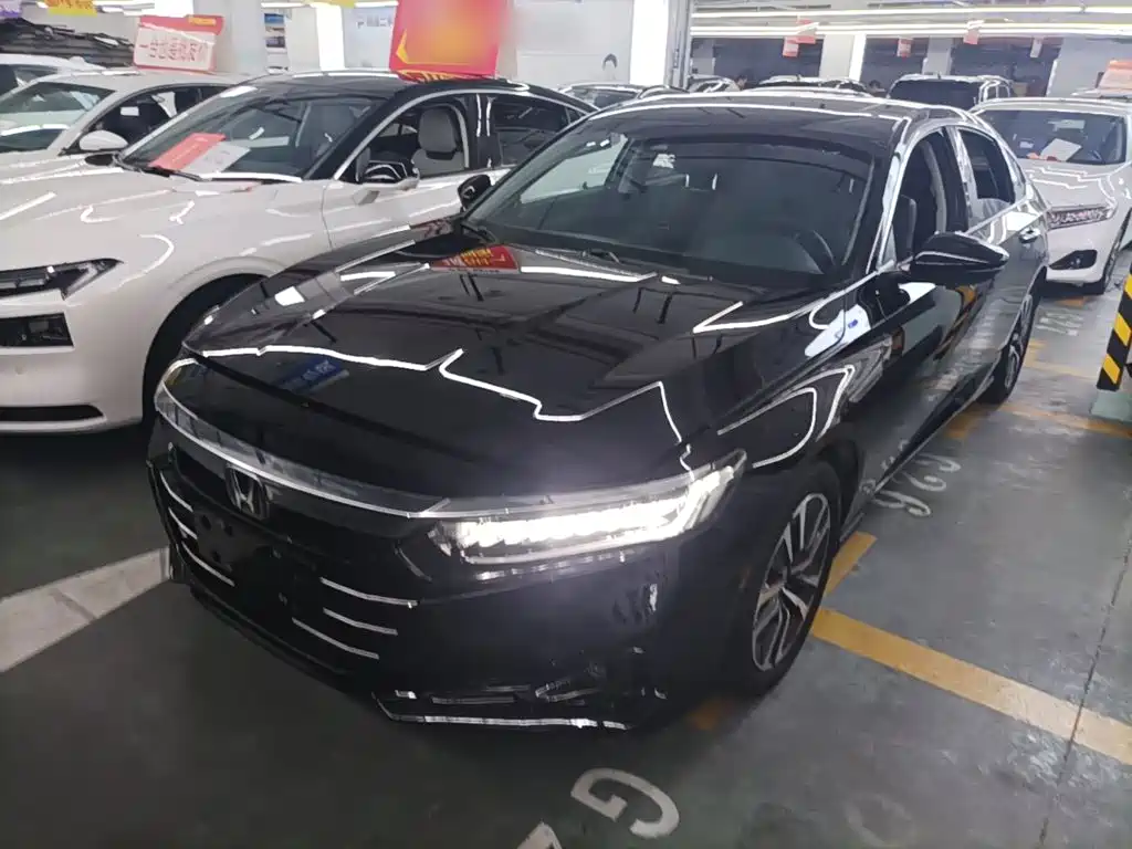 Honda Accord 2022 — фото 1
