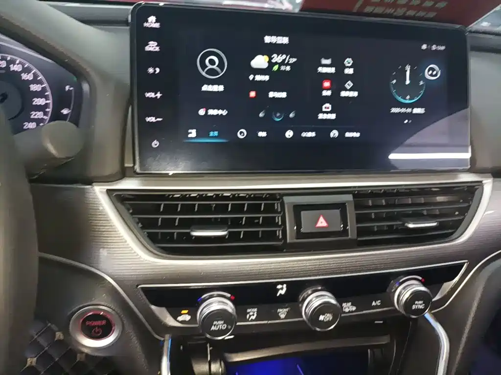 Honda Accord 2022 — фото 13