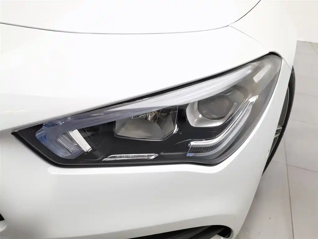 Mercedes-Benz CLA 2020 — фото 7