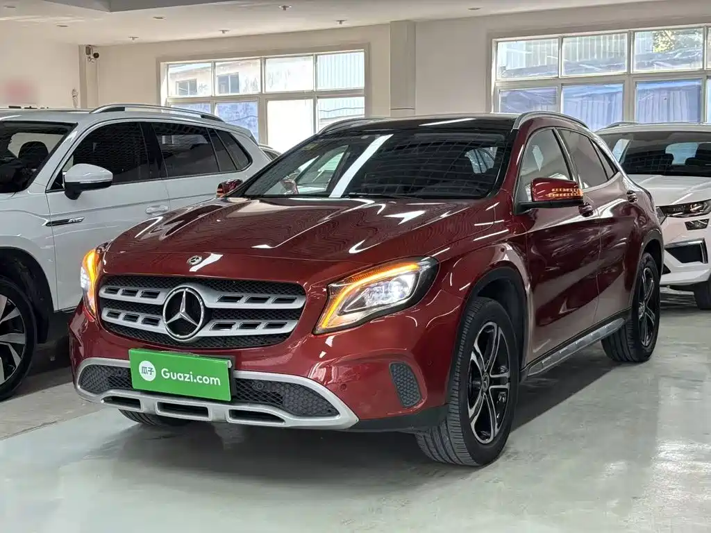 Mercedes-Benz GLA 2018 — фото 2