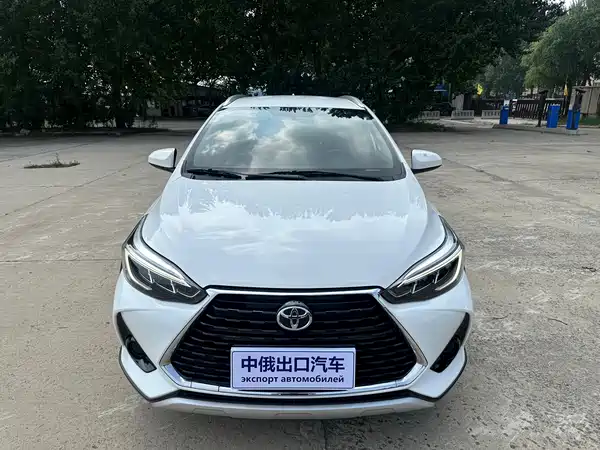 Toyota Yaris L 2022