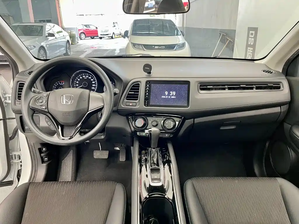 Honda Vezel 2021 — фото 8