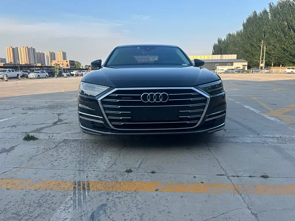 Audi A8 2019 — фото 3