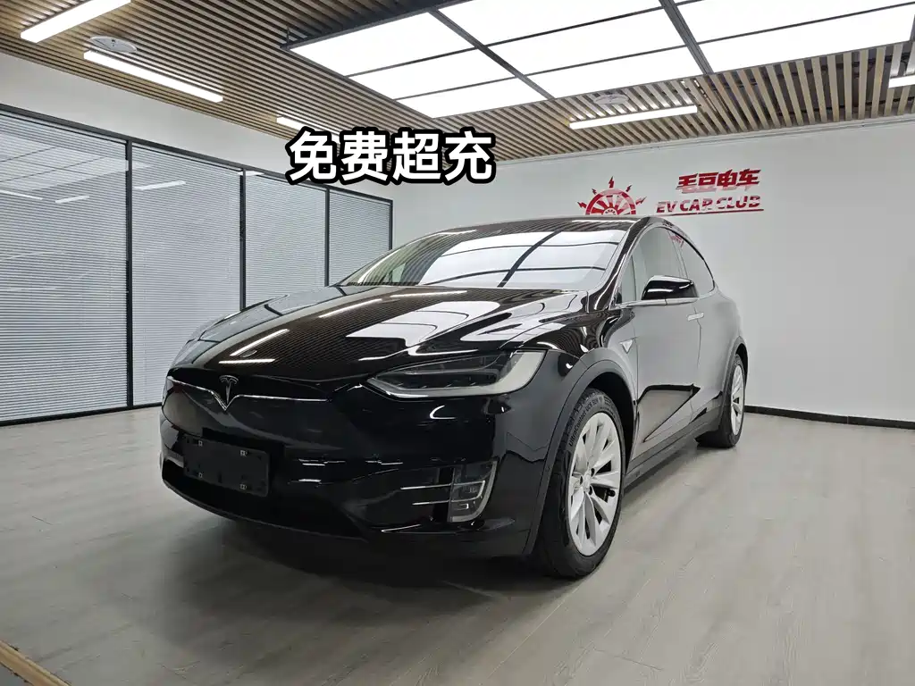 Tesla Model X 2016
