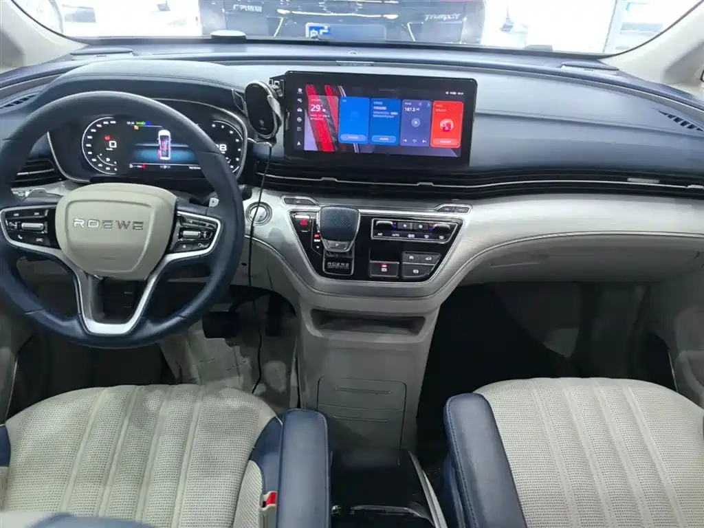 Roewe iMAX8 2021 — фото 10