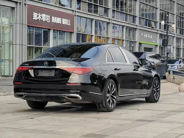 Mercedes-Benz S-Class 2021