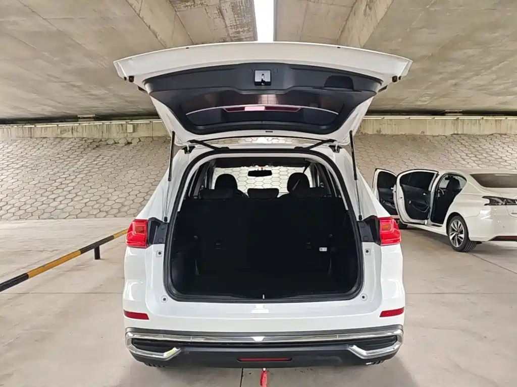 Haval M6 2021 — фото 19