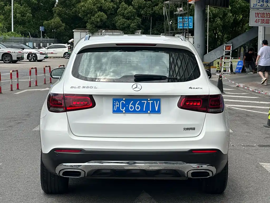 Mercedes-Benz GLC 2021 — фото 11