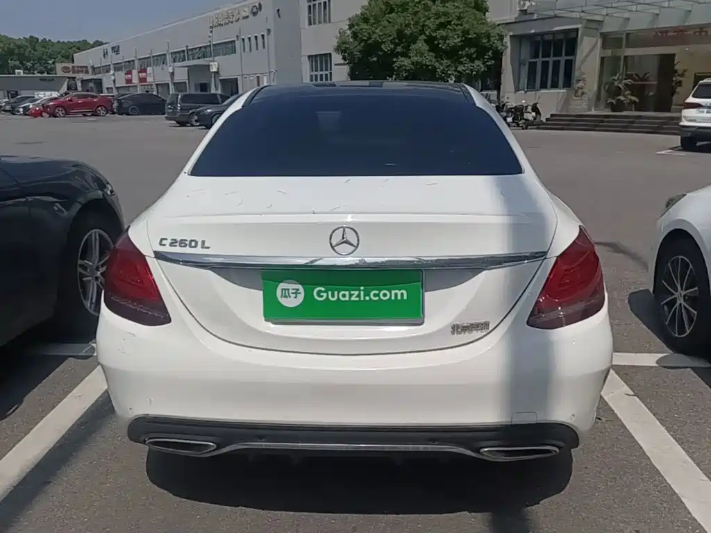 Mercedes-Benz C-Class 2019