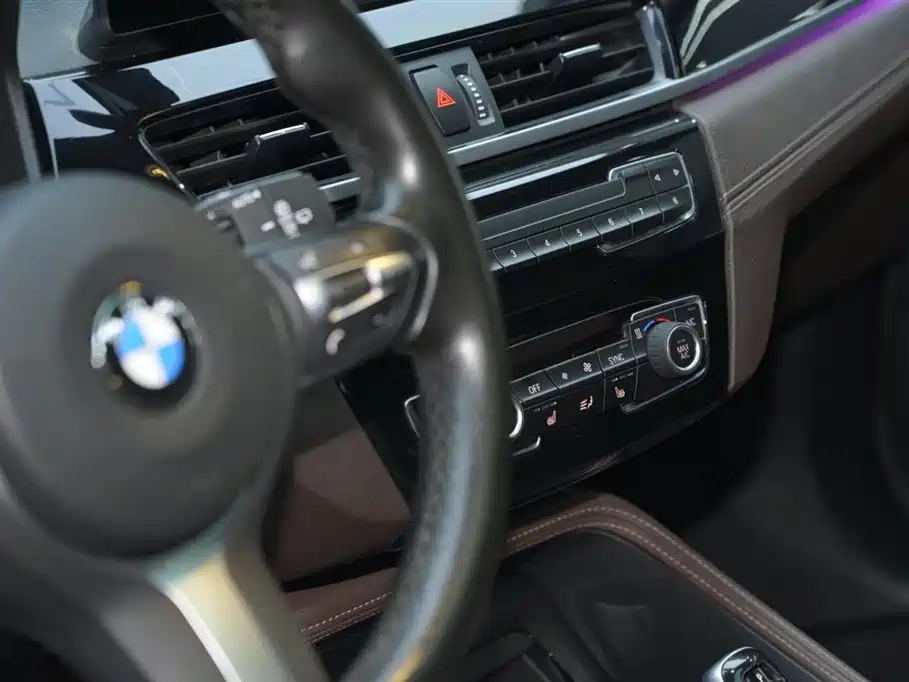 BMW X2 2022 — фото 12
