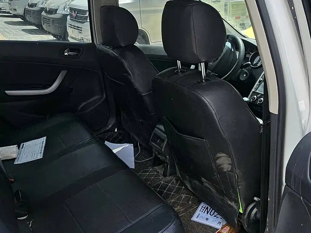Peugeot 408 2013