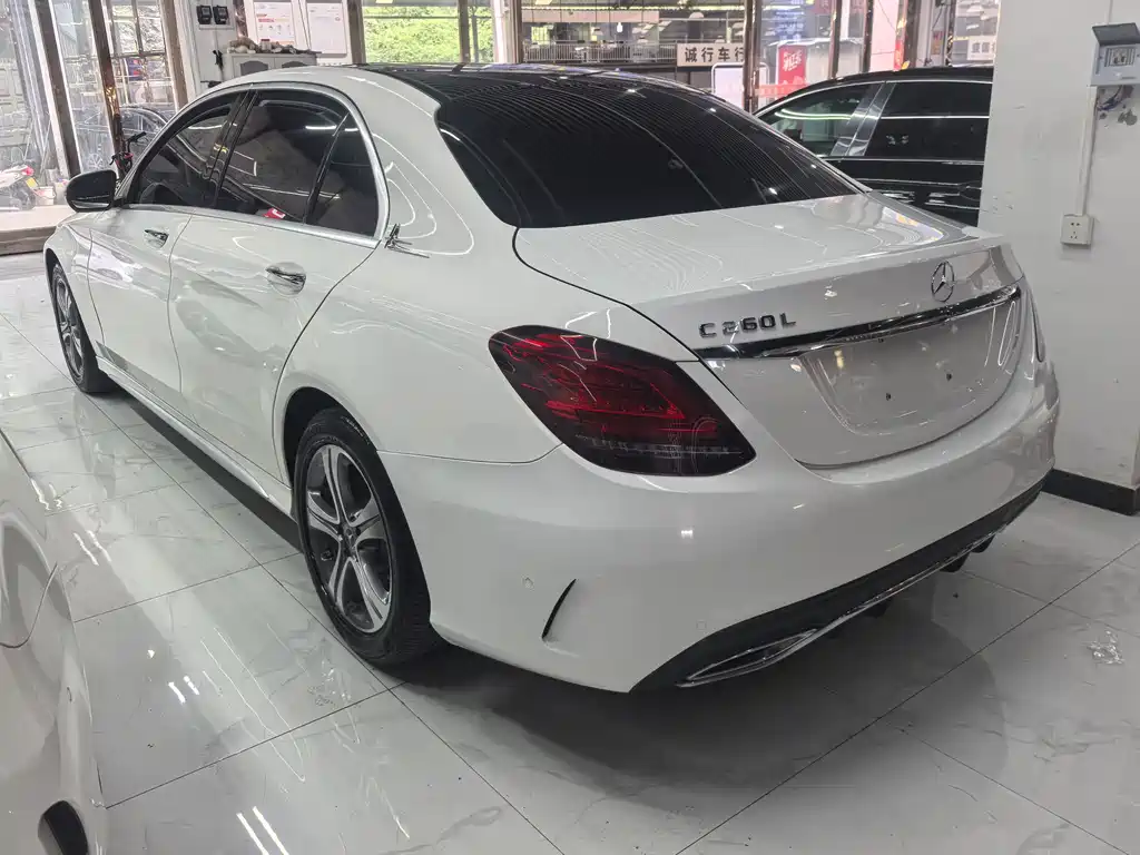Mercedes-Benz C-Class 2020 — фото 12
