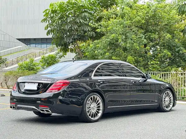 Mercedes-Benz S-Class 2018