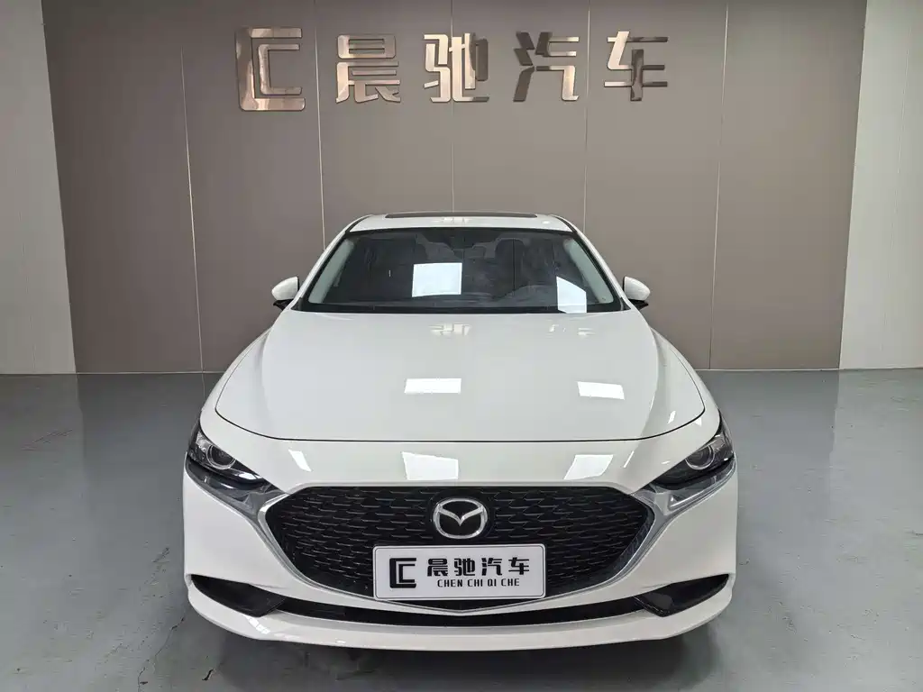 Mazda 3 Axela 2026