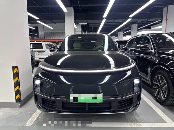 Li Auto L8 2024