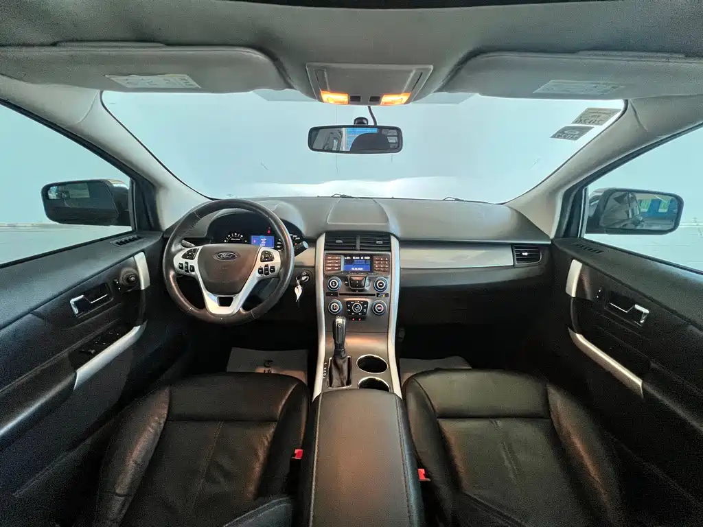 Ford Edge 2015 — фото 8