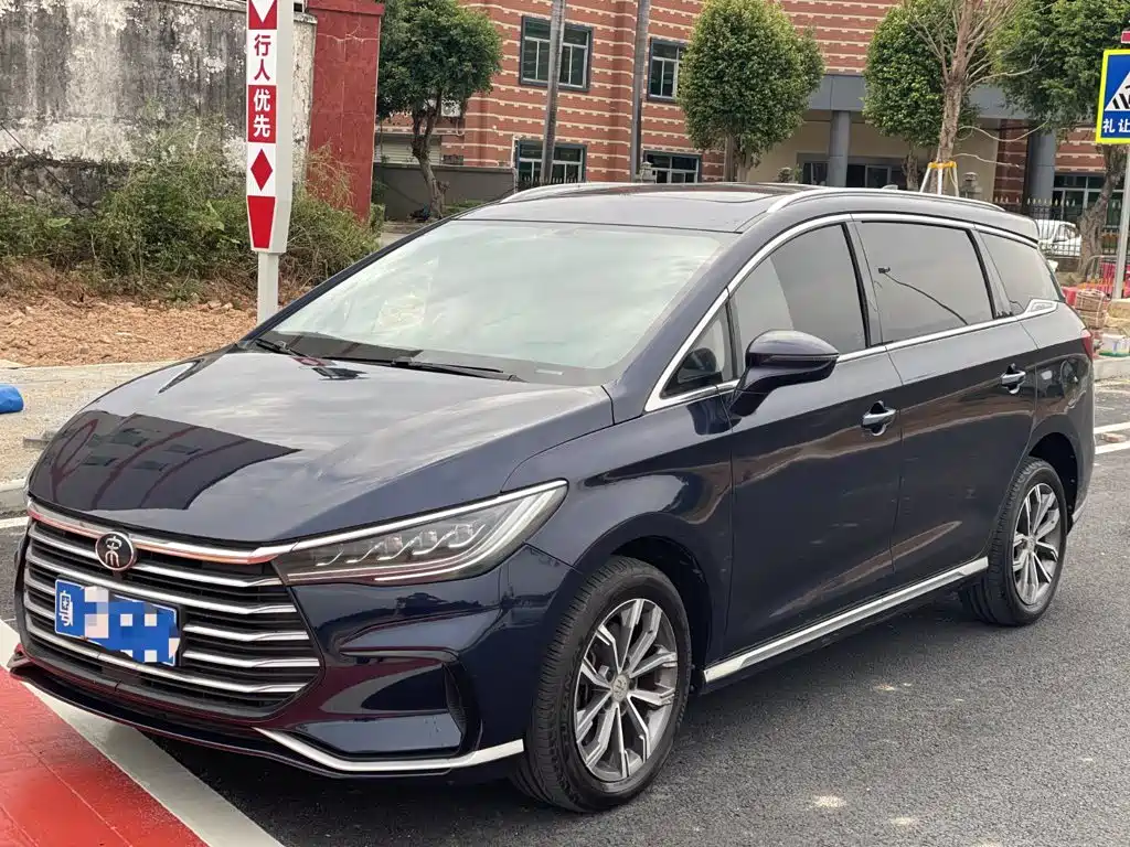 BYD Song MAX 2020 — фото 1