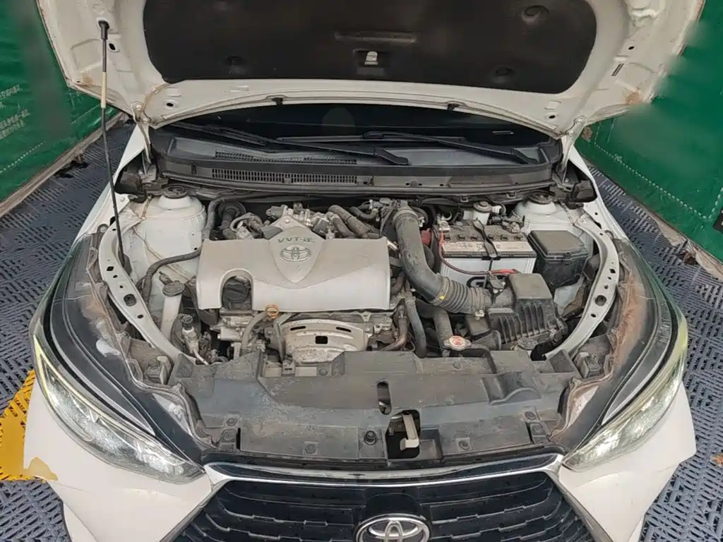 Toyota Yaris L 2020 — фото 20