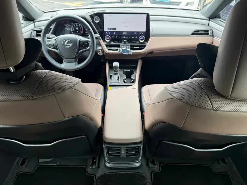 Lexus ES 2025 — фото 11