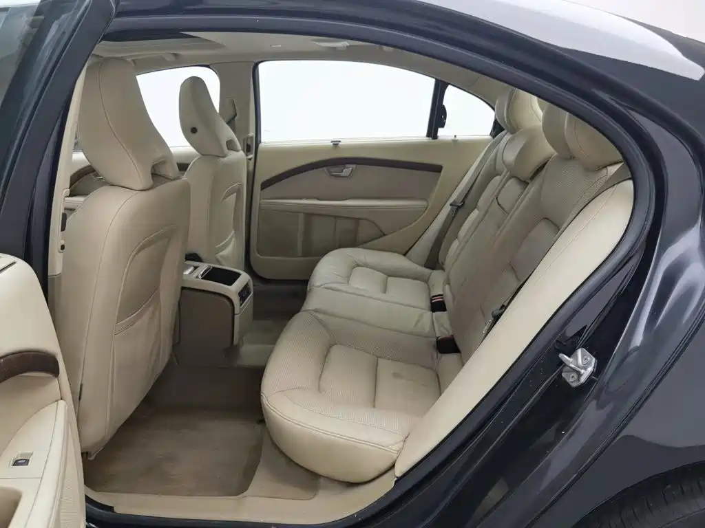Volvo S80L 2015 — фото 15