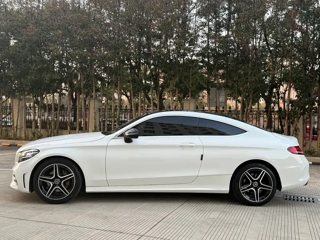 Mercedes-Benz C-Class 2020 — фото 16