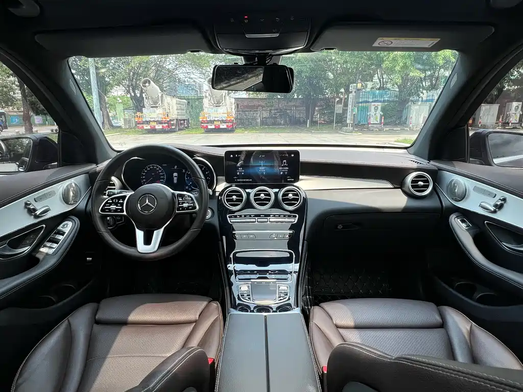Mercedes-Benz GLC 2022 — фото 14