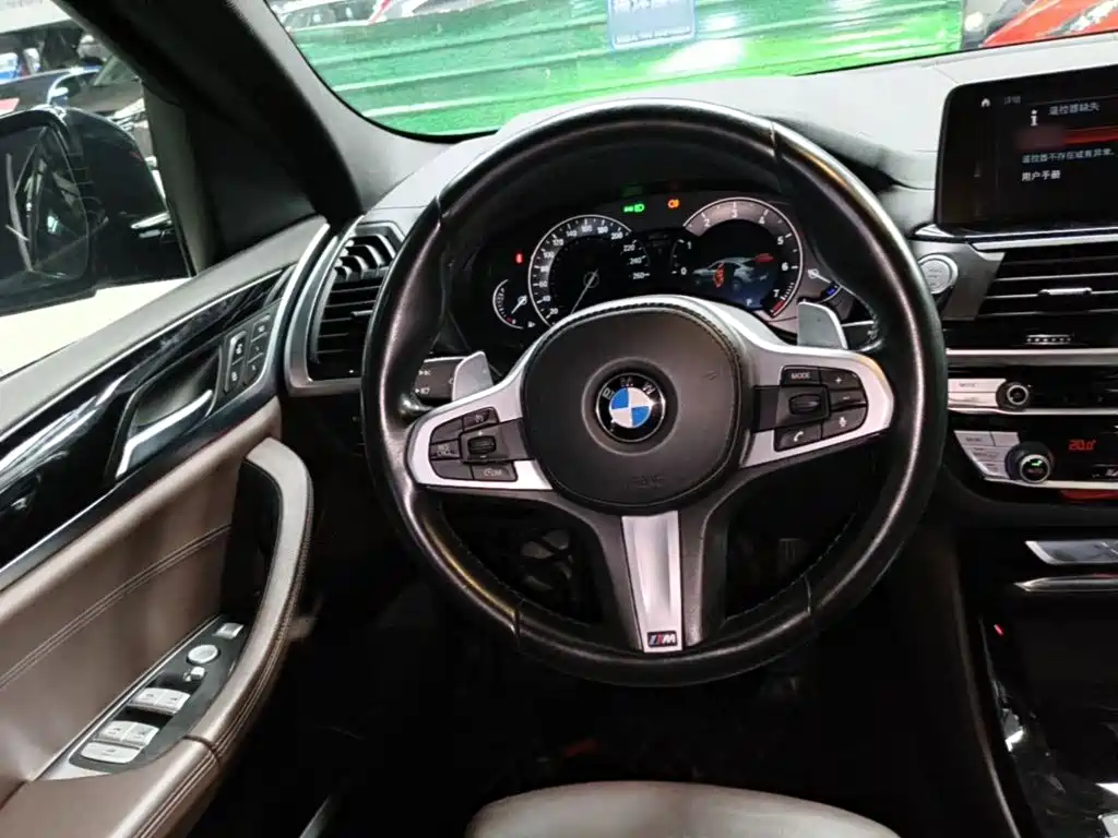 BMW X4 2019 — фото 11