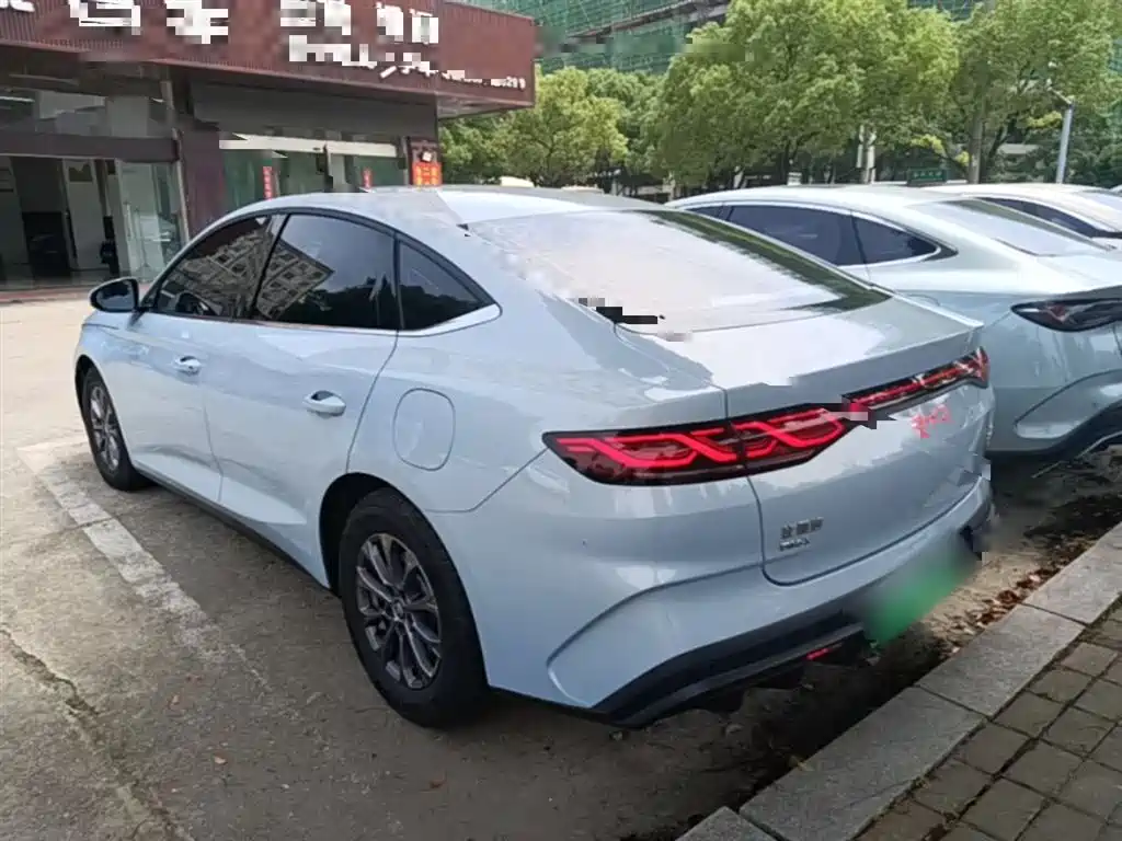BYD Qin L 2024 — фото 5