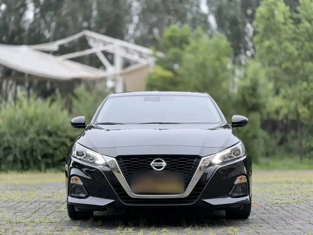 Nissan Teana 2022 — фото 12
