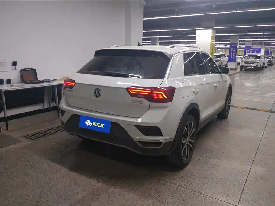 Volkswagen T-Roc 2019 — фото 3