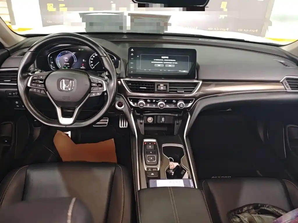 Honda Accord 2022 — фото 16