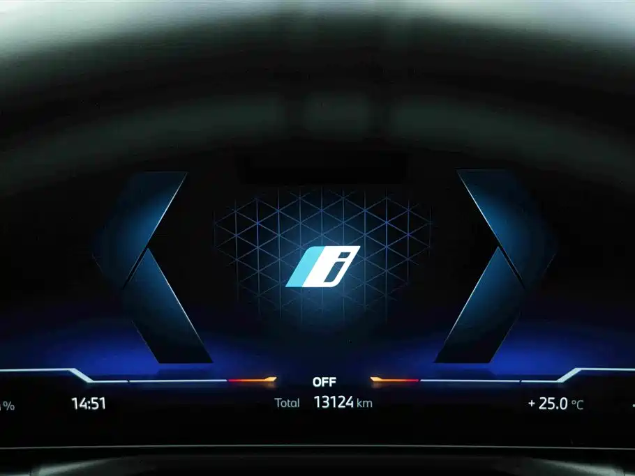 BMW i3 2024 — фото 10