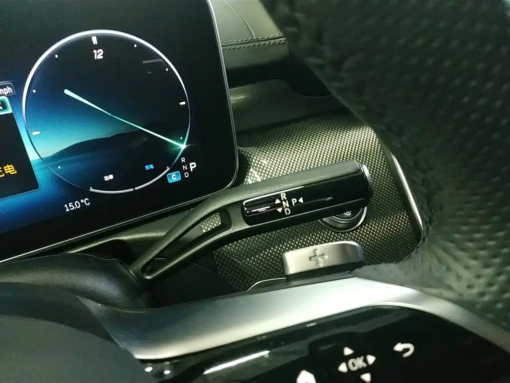 Mercedes-Benz C-Class 2023 — фото 10