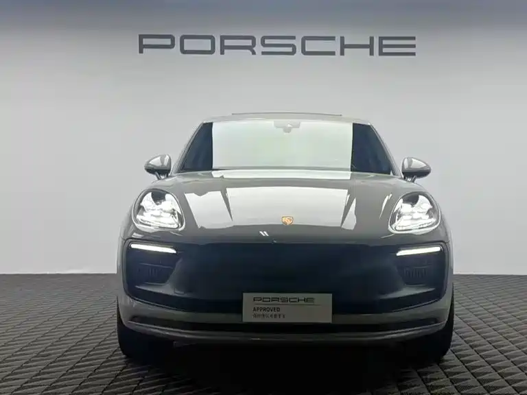 Porsche Macan 2024 — фото 2
