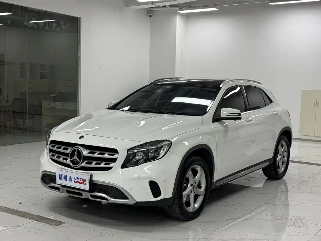 Mercedes-Benz GLA 2019