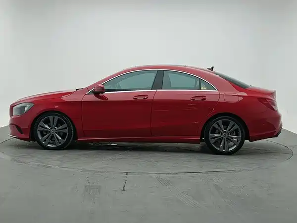 Mercedes-Benz CLA 2018