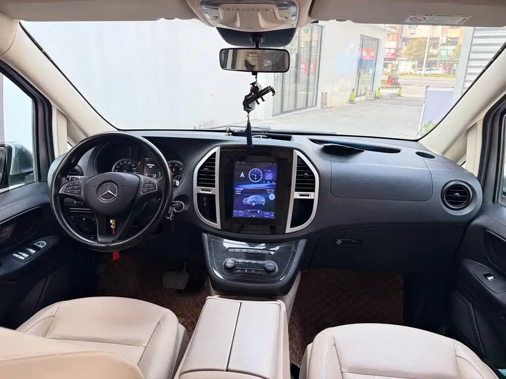 Mercedes-Benz Vito 2019 — фото 14