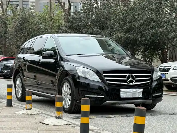 Mercedes-Benz R-Class 2017