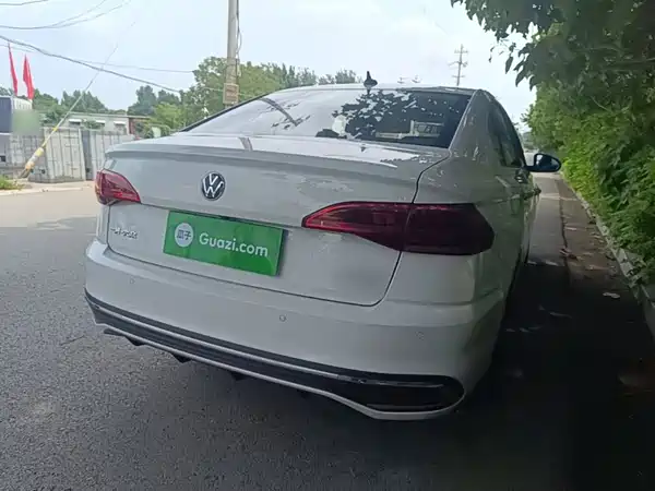 Volkswagen Bora 2024