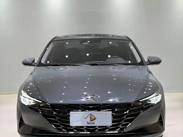 Hyundai Elantra 2023
