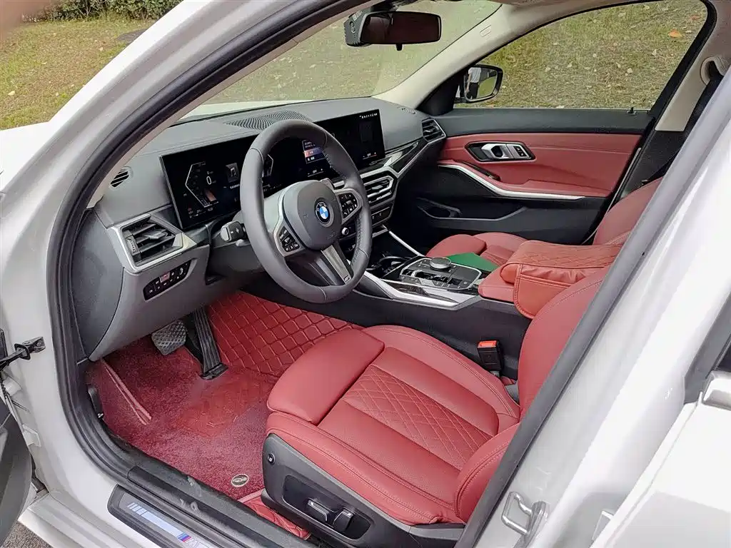 BMW 3 Series 2024 — фото 7