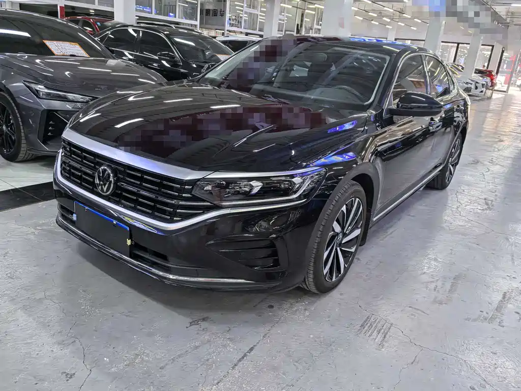Volkswagen Passat 2023