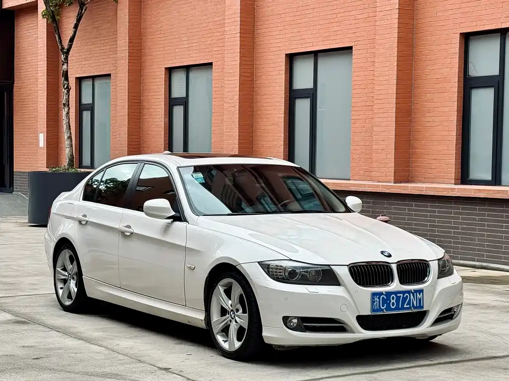 BMW 3 Series 2012 — фото 3