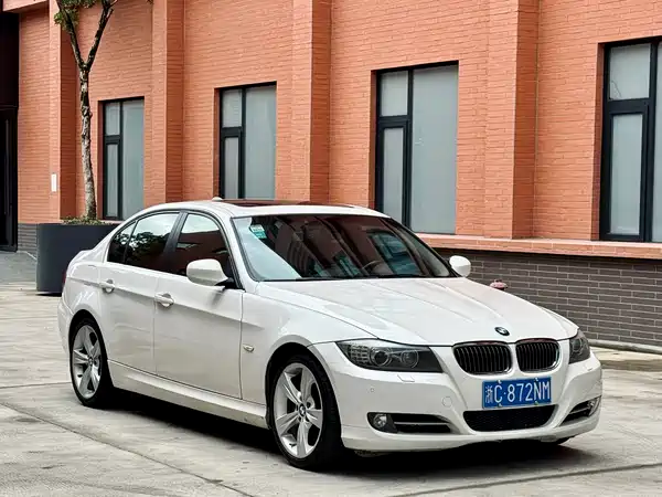 BMW 3 Series 2012