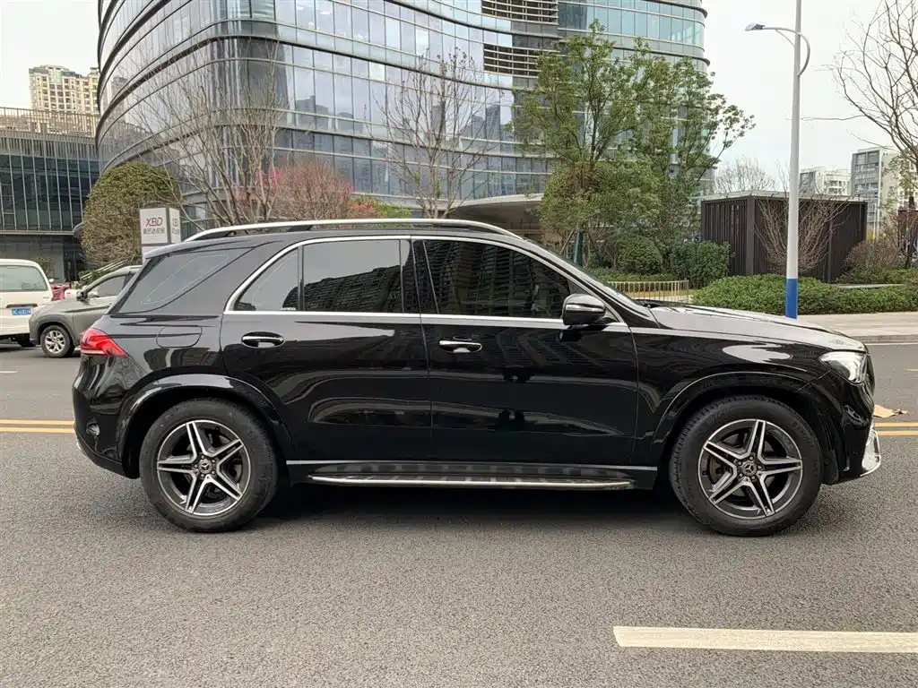 Mercedes-Benz GLE 2021 — фото 10