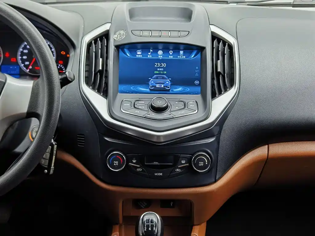 Geely King Kong 2016 — фото 12
